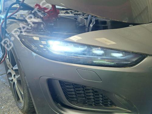 Right headlight JAGUAR F-TYPE Convertible (X152) 5.0 SCV8 P450 | BP37715670C29  - Image 8