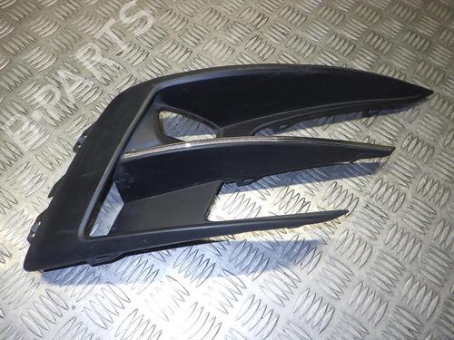 grille-renault-megane-iv-hatchback-b9amn_-2015-24251240 main image