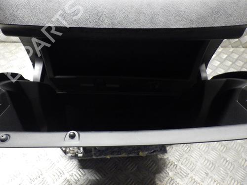 Used Glove box Glove box RENAULT MEGANE IV Hatchback (B9A/M/N_) 1.5 dCi 90 (B9A1) (90 hp) 24250969 24250969