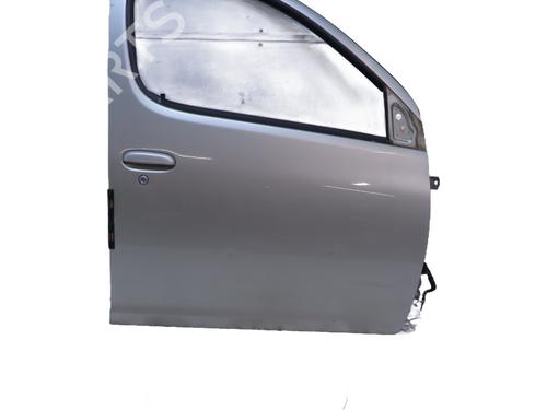 Used Right front door TOYOTA YARIS VERSO (_P2_) 1.3 (NCP20_, NCP22_, NCP20R, NCP22R) (86 hp) 24501797