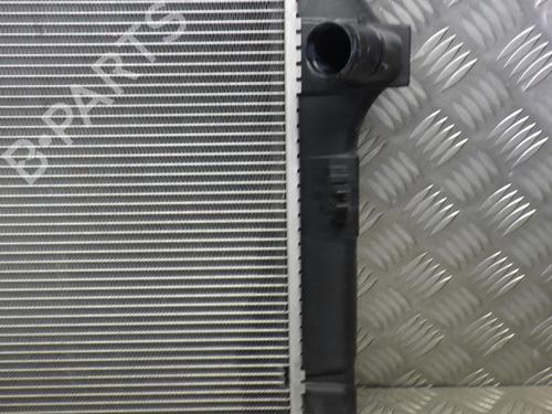 water-radiator-toyota-yaris-_p13_-2010-2011-2012-2013-2014-2015-2016-2017-2018-2019-2020-24250632 main image