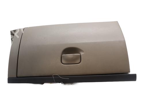 Used Glove box Glove box RENAULT CLIO III (BR0/1, CR0/1) 1.5 dCi (BR17, CR17) (86 hp) 32774687 32774687