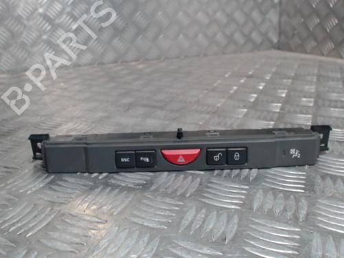 Used Warning switch LAND ROVER RANGE ROVER SPORT I (L320) 2.7 D 4x4 (190 hp) 24252750