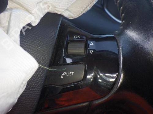 Used Steering wheel PEUGEOT 308 II (LB_, LP_, LW_, LH_, L3_) 1.6 BlueHDi 120 (120 hp) 30766718