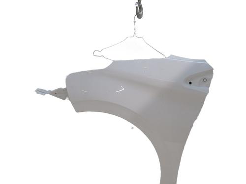 Parafango anteriore sinistro PEUGEOT 208 I (CA_, CC_) 1.0 VTi (68 hp) 30322719