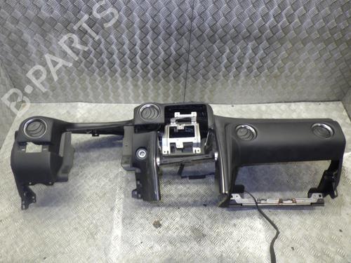 Used Dashboard Dashboard NISSAN GT-R (R35) V6 (530 hp) 33301485 33301485