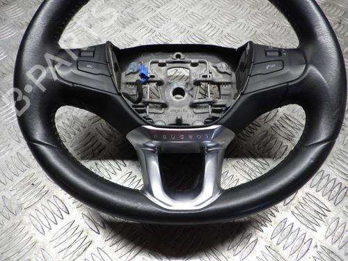 Used Steering wheel PEUGEOT 208 I (CA_, CC_) 1.6 HDi (92 hp) 24250993