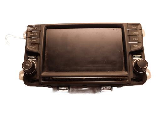 Used Radio VW POLO V (6R1, 6C1) 1.0 (60 hp) 24250069