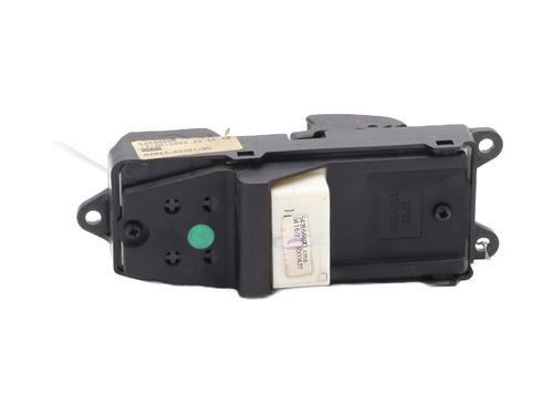 Used Left front window switch Left front window switch TOYOTA COROLLA (_E12_) 2.0 D-4D (CDE120R, CDE120L_) (116 hp) 34531417 34531417