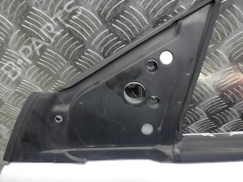 Used Left front door Left front door 24248688 24248688