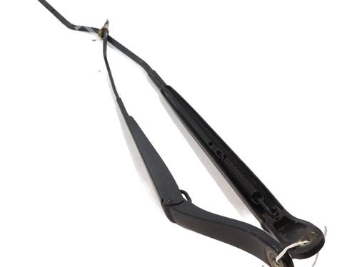 Front windshield wiper arm CITROËN C3 II (SC_) 1.4 HDi 70 (SC8HZC, SC8HR0, SC8HP4) | BP32060625C143 