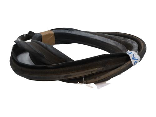 Used Rubber door seal Rubber door seal RENAULT MEGANE E-TECH SUV EV60 (BNJ1) (218 hp) 40357495 40357495