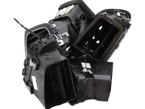 Air vent RENAULT MEGANE IV Hatchback (B9A/M/N_) 1.6 dCi 130 (B9A4) | BP31045813I21  - Image 8