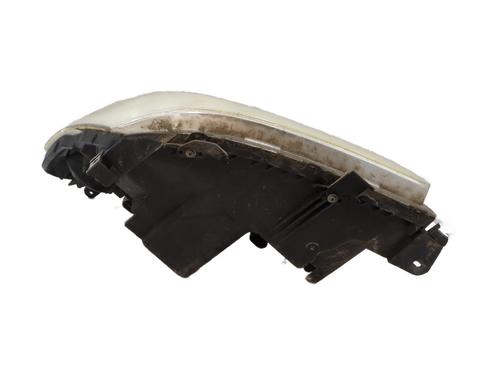 Used Right headlight Right headlight TOYOTA COROLLA Verso (ZER_, ZZE12_, R1_) 2.2 D-4D (AUR10_, AUR10R) (136 hp) 31044218 31044218