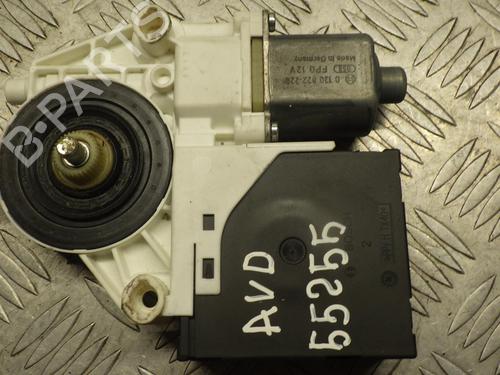 Used Front wiper motor VW GOLF PLUS V (5M1, 521) 1.9 TDI (105 hp) 24244666