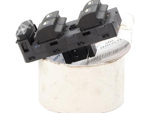 left-front-window-switch-citroen-c3-iii-sx-2016-33679155 main image