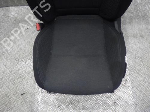 Left front seat RENAULT CLIO V (B7_) 1.5 Blue dCi 85 (B7AG) | BP24244893C15 