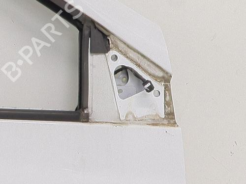 Used Right front door Right front door RENAULT CLIO III (BR0/1, CR0/1) 1.5 dCi (C/BR0G, C/BR1G) (68 hp) 31065043 31065043