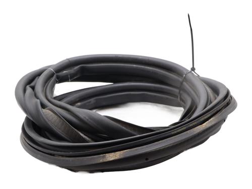 Used Rubber door seal Rubber door seal PEUGEOT 308 II (LB_, LP_, LW_, LH_, L3_) 1.5 BlueHDi 130 (131 hp) 34531387 34531387