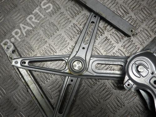 Used Rear right window mechanism Rear right window mechanism TOYOTA AURIS Estate (_E18_) 1.8 Hybrid (ZWE186_, ZWE186R, ZWE186H) (136 hp) 24246677 24246677