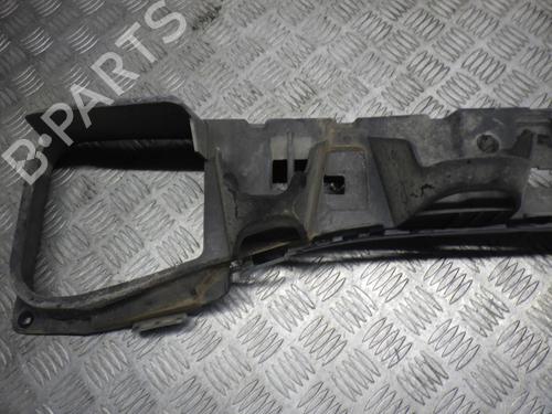 Used Rear bumper bracket Rear bumper bracket PEUGEOT 208 I (CA_, CC_) 1.6 HDi (92 hp) 24246472 24246472