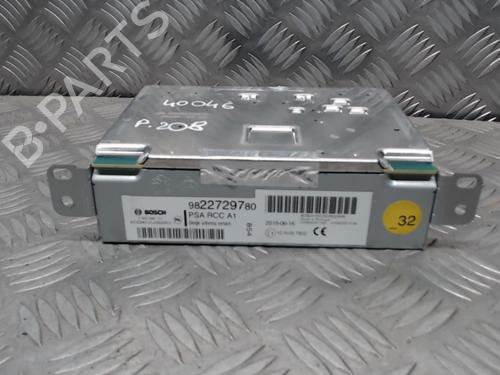 Used Radio PEUGEOT 208 I (CA_, CC_) 1.6 HDi / BlueHDi 75 (75 hp) 24247468