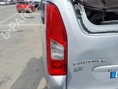 Left taillight PEUGEOT PARTNER Tepee 1.6 HDi | BP29372044C34 