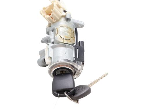 Used Ignition barrel Ignition barrel TOYOTA RAV 4 II (_A2_) 2.0 D 4WD (CLA20_, CLA21_, CLA20R, CLA21R) (116 hp) 34248236 34248236