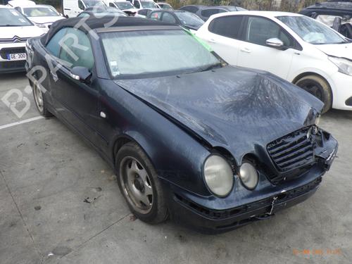 Used Parts MERCEDES-BENZ CLK Convertible (A208) CLK 200 Kompressor (208.444) 4456599