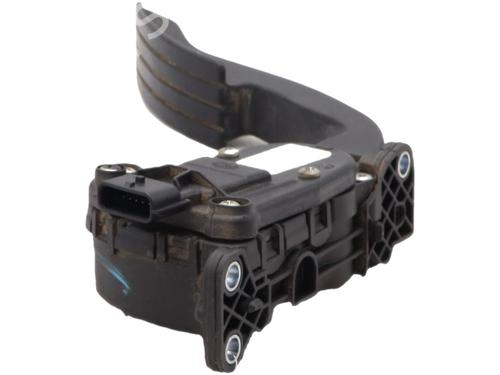 electronic-module-renault-twingo-ii-cn0_-2007-36762861 main image