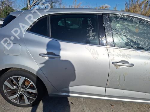 right-rear-door-renault-megane-iv-hatchback-b9amn_-2015-31045822 main image
