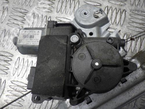 Used Front right window mechanism Front right window mechanism PEUGEOT 308 I (4A_, 4C_) 1.6 HDi (109 hp) 24250849 24250849