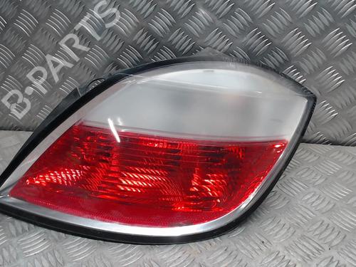 Used Right taillight Right taillight OPEL ASTRA H (A04) 1.9 CDTI (L48) (120 hp) 24252409 24252409