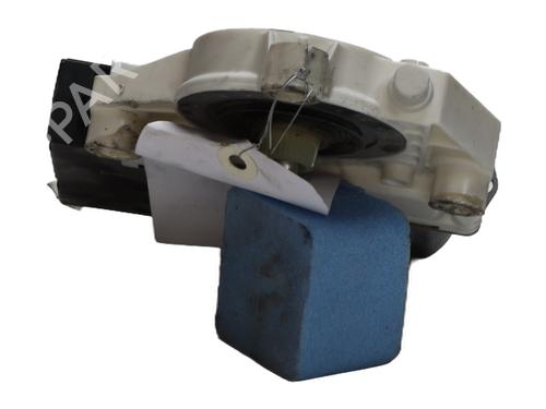 Left front window motor VW GOLF PLUS V (5M1, 521) 2.0 TDI 16V | BP24590982E21 