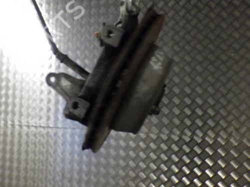 Used Left rear steering knuckle PORSCHE 911 (996) 3.4 Carrera (301 hp) 30766717
