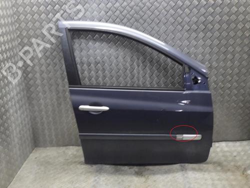 Used Right front door RENAULT CLIO III (BR0/1, CR0/1) 1.5 dCi (BR17, CR17) (86 hp) 24248340