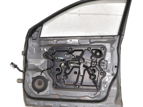Used Right front door Right front door 30709536 30709536