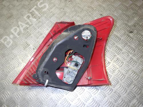 Used Left taillight Left taillight TOYOTA YARIS (_P9_) 1.3 VVT-i (SCP90_, SCP90R) (87 hp) 24250670 24250670