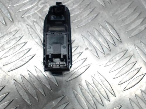 Used Left rear window switch Left rear window switch VW GOLF VI (5K1) 1.6 TDI (105 hp) 24249648 24249648