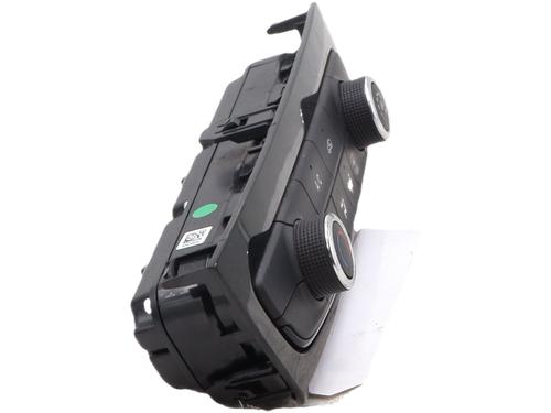 climate-control-opel-corsa-f-p2jo-2019-37466702 main image