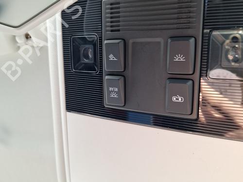 BP31065019I8 main image