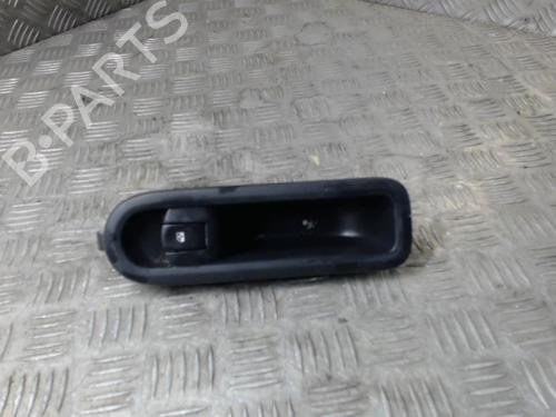 Høyre Foran elrute bryter RENAULT TWINGO II (CN0_) 1.2 16V (CN04, CN0B) (75 hp) 24247807