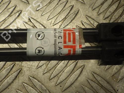 Tailgate lift support VW POLO V (6R1, 6C1) 1.2 TDI | BP24248372C138 