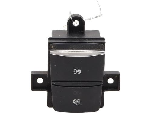 Used Warning switch FORD KUGA III (DFK) 2.5 Hybrid Flex (190 hp) 31090843