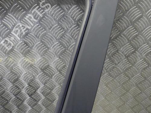 left-front-door-volvo-v50-545-2003-2004-2005-2006-2007-2008-2009-2010-2011-2012-30497619 main image