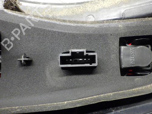 left-taillight-dacia-sandero-2008-24248562 main image