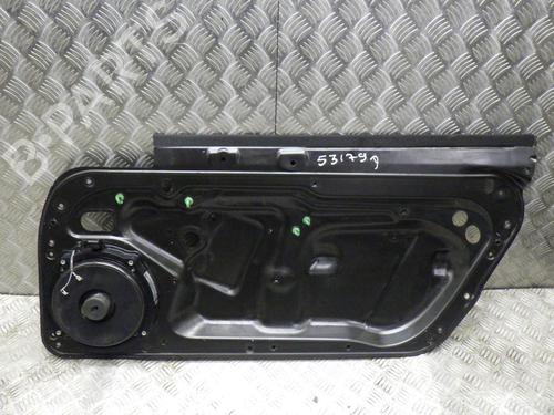 Used Right front door Right front door 24251300 24251300
