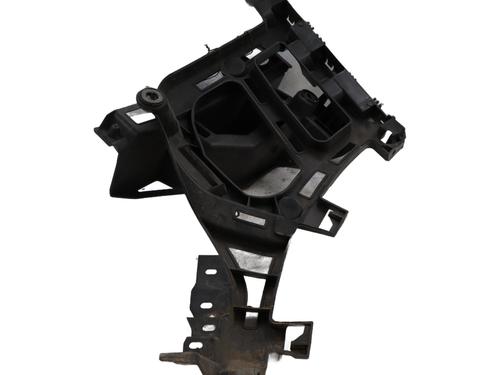 Used Front bumper bracket Front bumper bracket PEUGEOT 3008 II SUV (MC_, MR_, MJ_, M4_) 1.6 THP 165 (M45GYW, M45GZW, M45GYV) (165 hp) 29713449 29713449