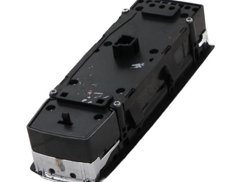Left front window switch MERCEDES-BENZ A-CLASS (W176) A 200 (176.043) | BP29919019I27 - Image 2