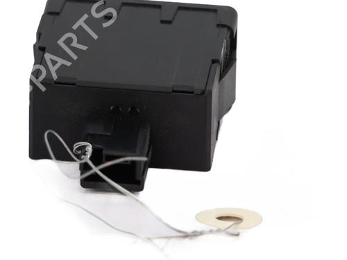 Headlight switch PEUGEOT 2008 I (CU_) 1.2 THP 110 / PureTech 110 | BP33301322I24 - Image 2